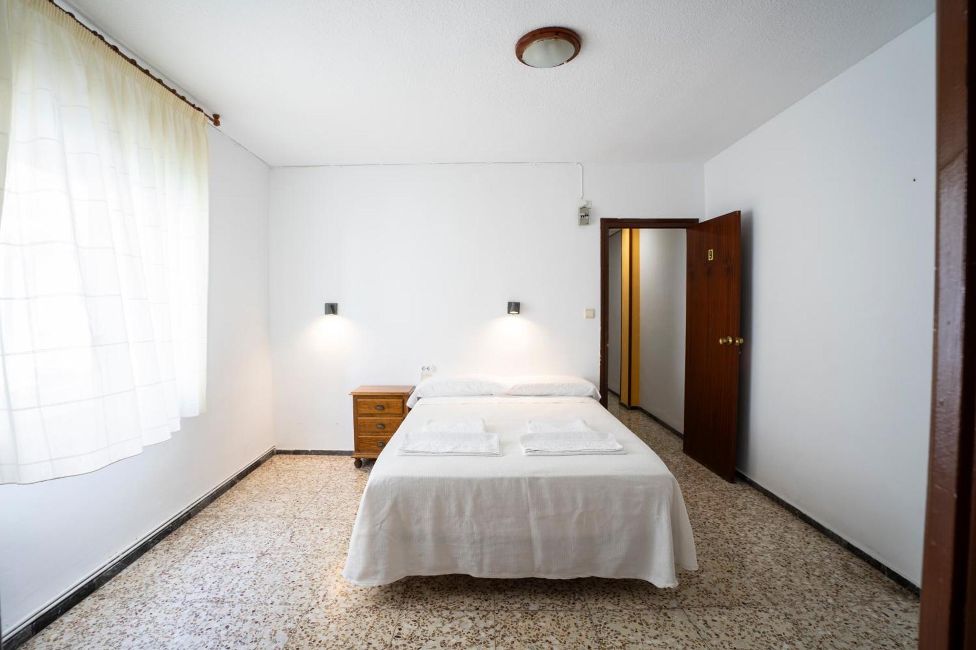 Hostal Residencia Pasaje Novelda Exterior photo